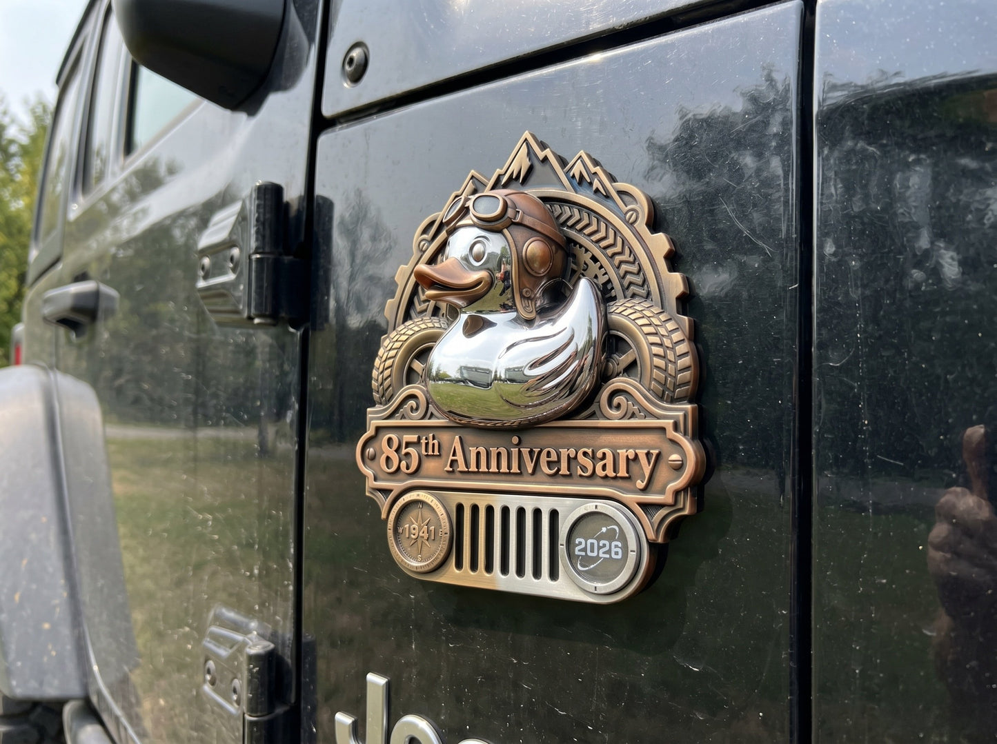 🔥Last Day 49% OFF - 🚗🦆Jeep 85Th Anniversary Rubber Duck Badge