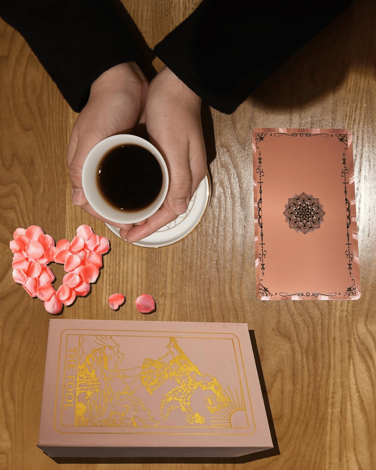 🎨New 2026✨Rose Gold Tarot Cards with Guide Book Waterproof Wrinkle Resistant Foil Tarot Deck for Beginners Includes Chakras Planets Zodiac Signs Elements & Affirmations
