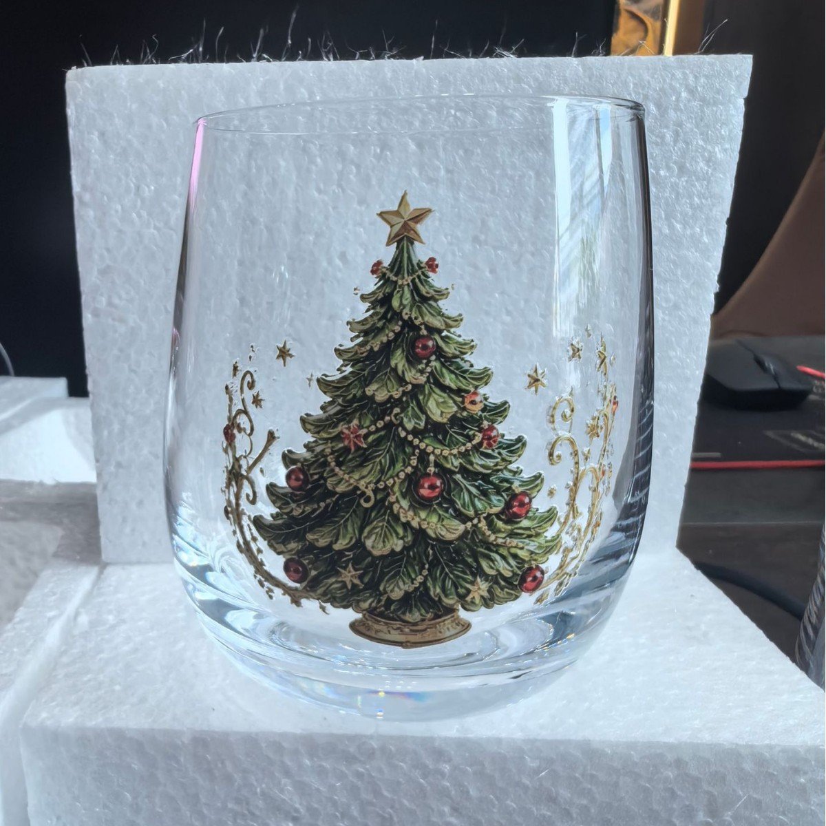 🎄✨ Christmas Glass Art Cup | Luxury Raised Holiday Glassware for Drinks, Decor & Christmas Gifts 🎁